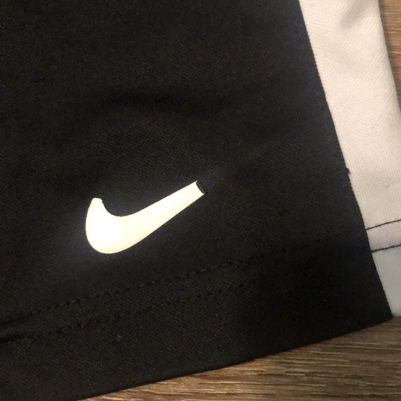 NIKE DRI-FIT Set - Picture 2 of 4